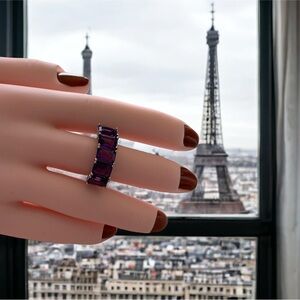 5 stone amethyst ring, size 6 3/4